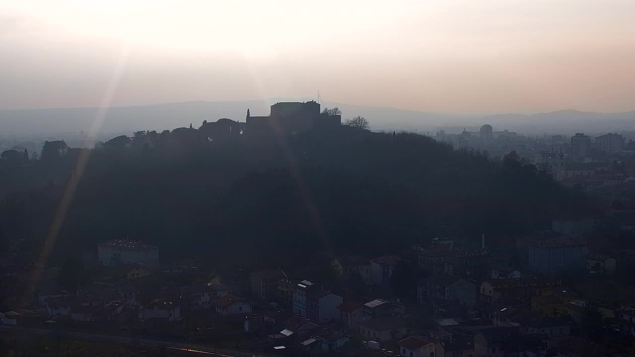 Nova Gorica et Gorizia : Vue Imprenable depuis le Monastère Franciscain de Kostanjevica