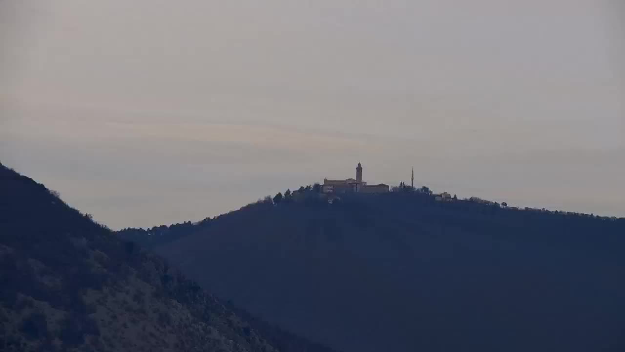 Nova Gorica in Gorica: Čudovit Razgled iz Frančiškanskega Samostana Kostanjevica