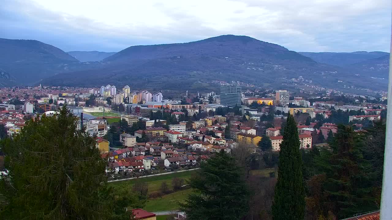 Nova Gorica y Gorizia: Impresionantes Vistas desde el Monasterio Franciscano de Kostanjevica
