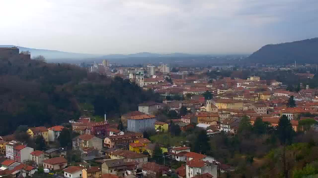 Nova Gorica i Gorica: Prekrasan Pogled iz Franjevačkog Samostana Kostanjevica