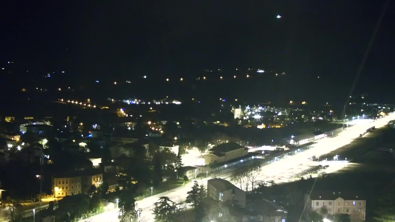 Nova Gorica i Gorica: Prekrasan Pogled iz Franjevačkog Samostana Kostanjevica