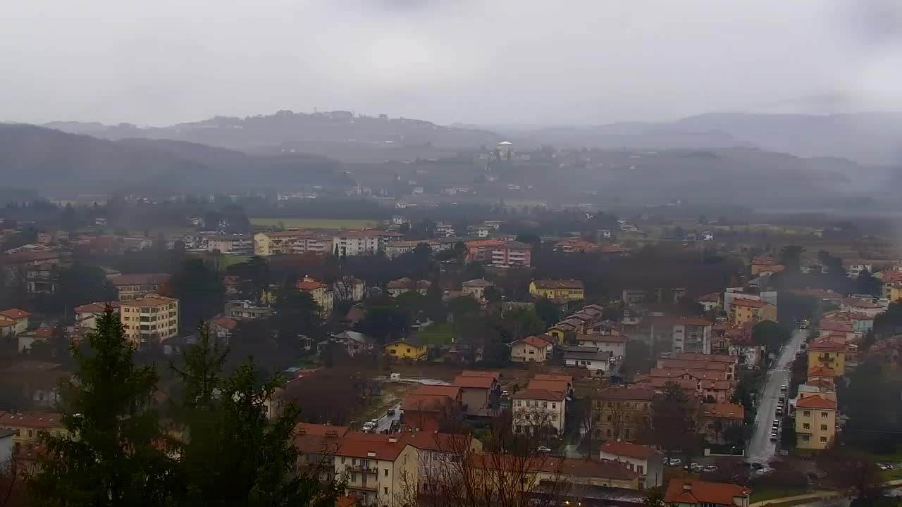 Nova Gorica und Görz: Atemberaubende Aussicht vom Franziskanerkloster Kostanjevica