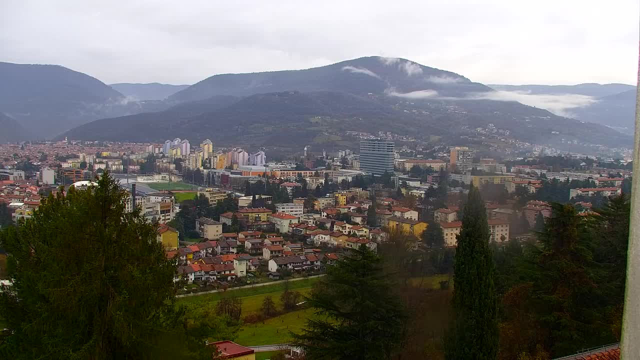 Nova Gorica und Görz: Atemberaubende Aussicht vom Franziskanerkloster Kostanjevica