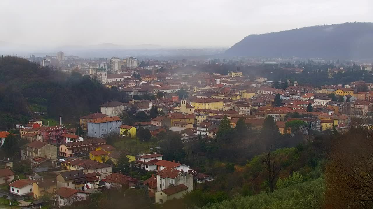 Nova Gorica und Görz: Atemberaubende Aussicht vom Franziskanerkloster Kostanjevica