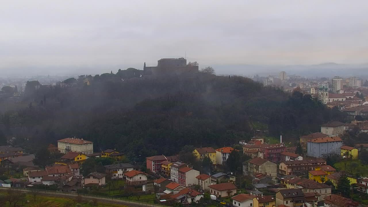 Nova Gorica e Gorizia: Panorama Mozzafiato dal Convento Francescano di Castagnevizza