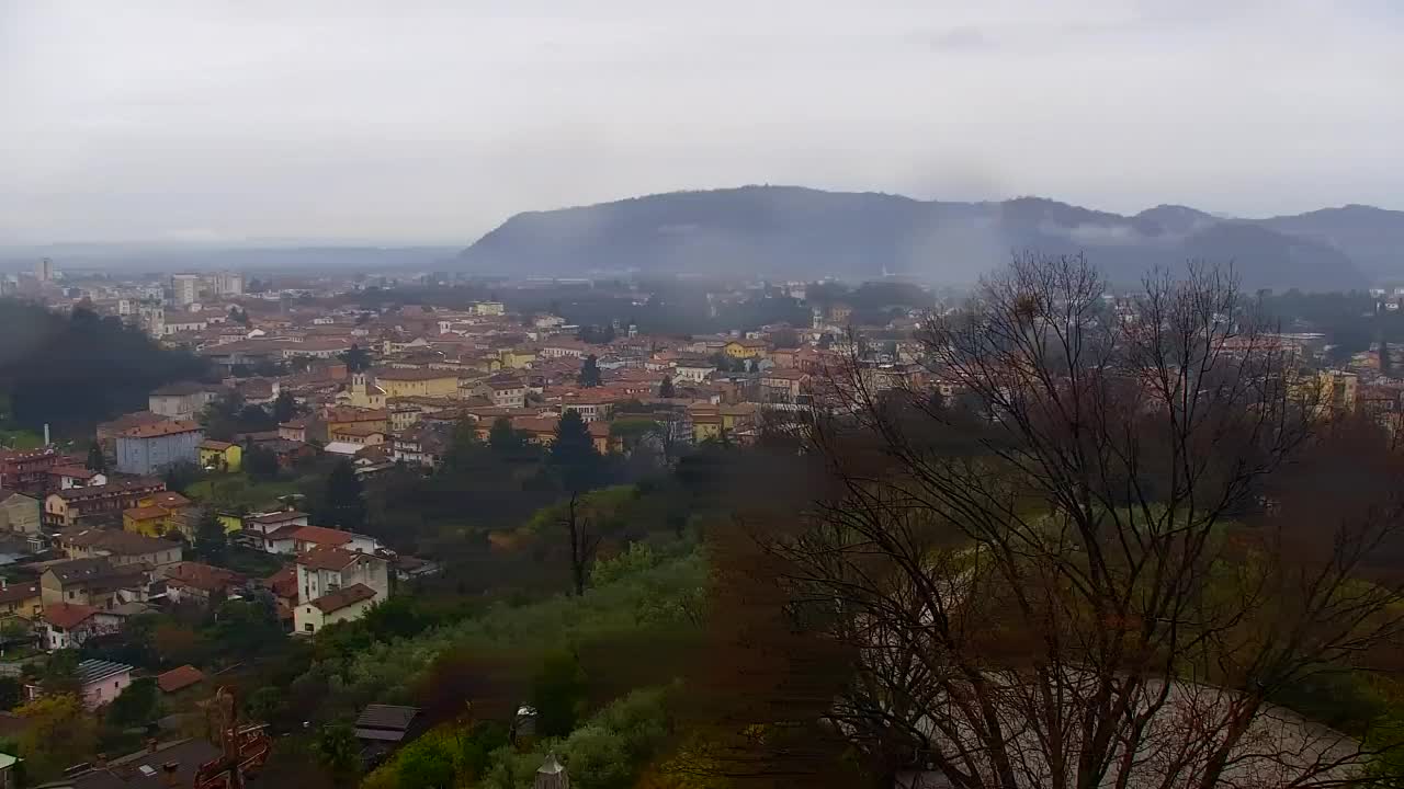 Nova Gorica y Gorizia: Impresionantes Vistas desde el Monasterio Franciscano de Kostanjevica