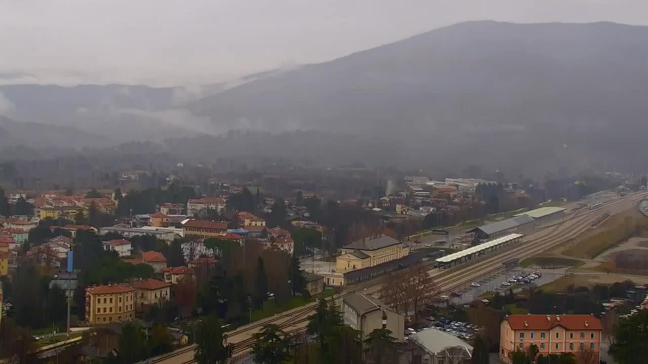 Nova Gorica e Gorizia: Panorama Mozzafiato dal Convento Francescano di Castagnevizza