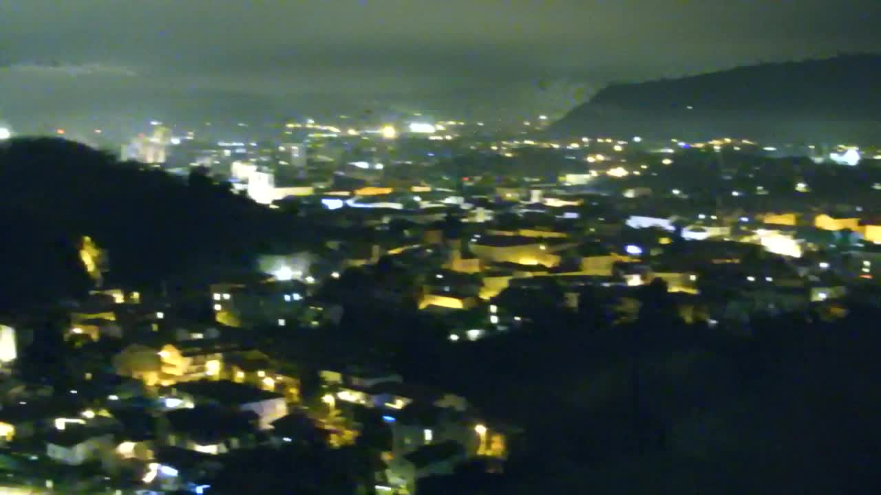 Nova Gorica e Gorizia: Panorama Mozzafiato dal Convento Francescano di Castagnevizza