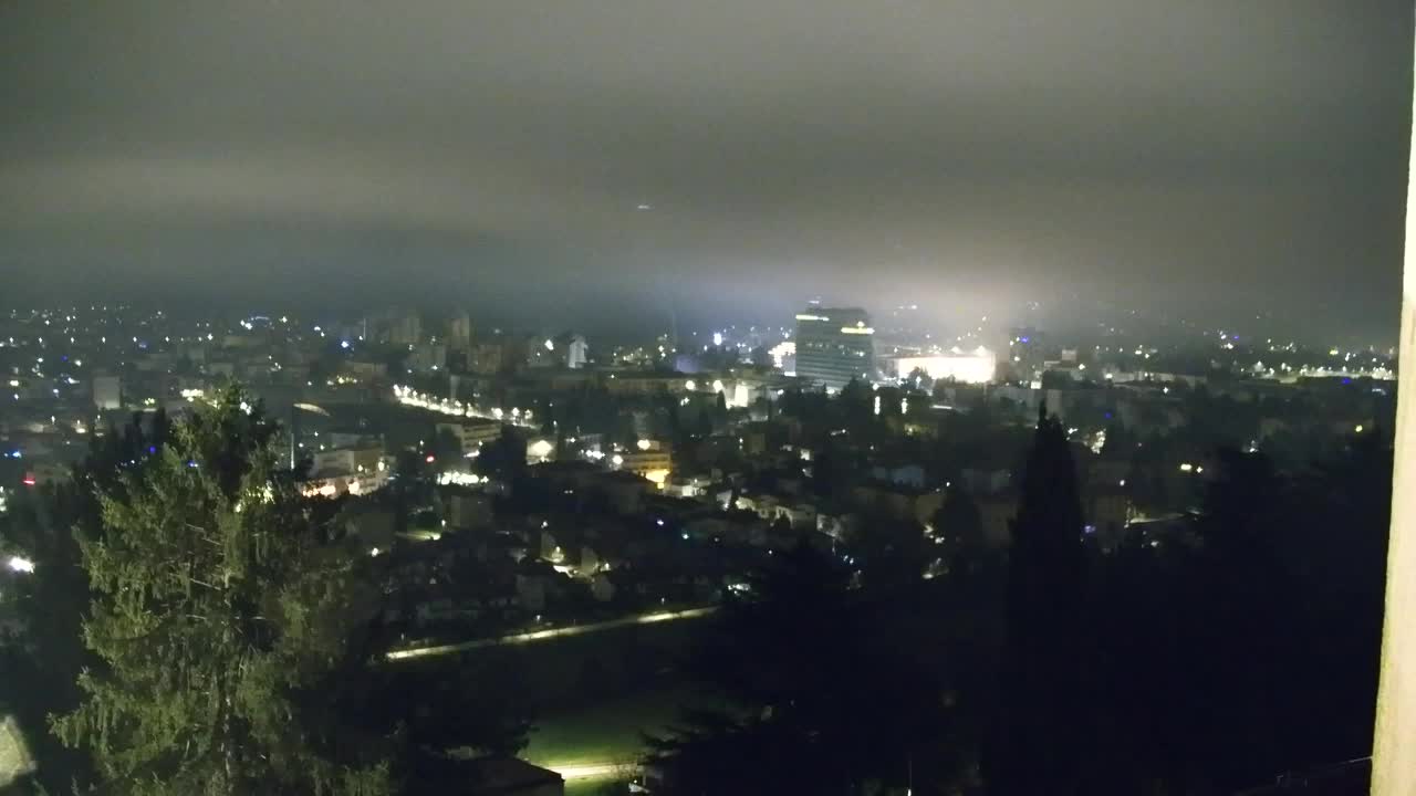 Nova Gorica i Gorica: Prekrasan Pogled iz Franjevačkog Samostana Kostanjevica