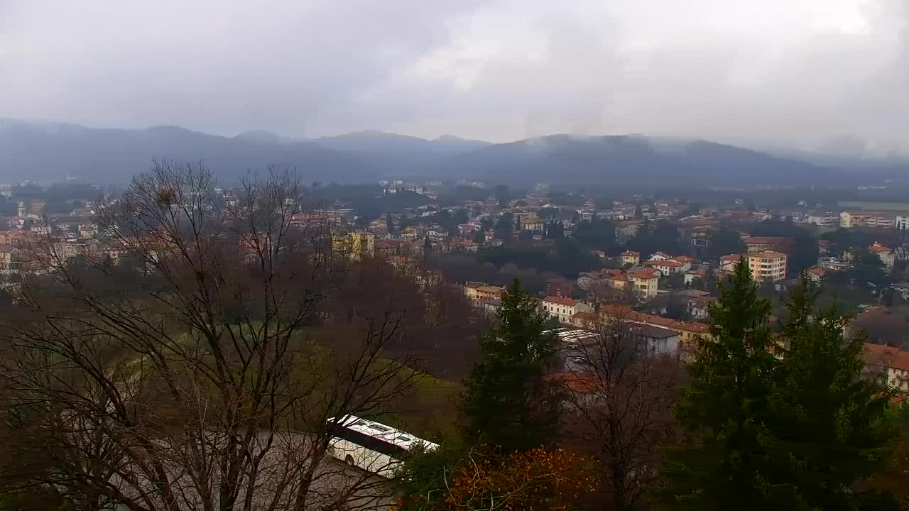 Nova Gorica y Gorizia: Impresionantes Vistas desde el Monasterio Franciscano de Kostanjevica