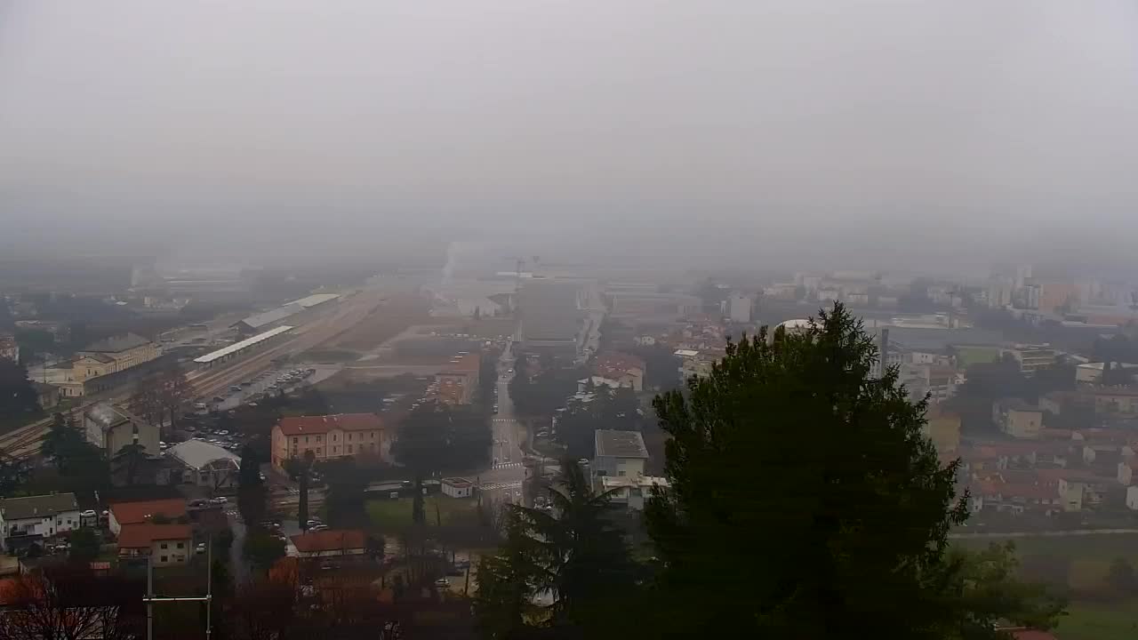 Nova Gorica y Gorizia: Impresionantes Vistas desde el Monasterio Franciscano de Kostanjevica
