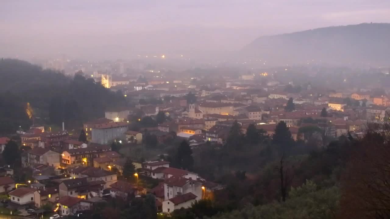 Nova Gorica y Gorizia: Impresionantes Vistas desde el Monasterio Franciscano de Kostanjevica