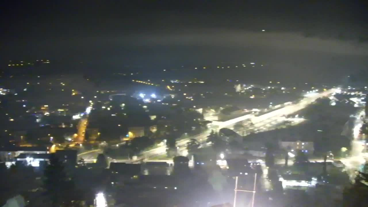 Nova Gorica e Gorizia: Panorama Mozzafiato dal Convento Francescano di Castagnevizza