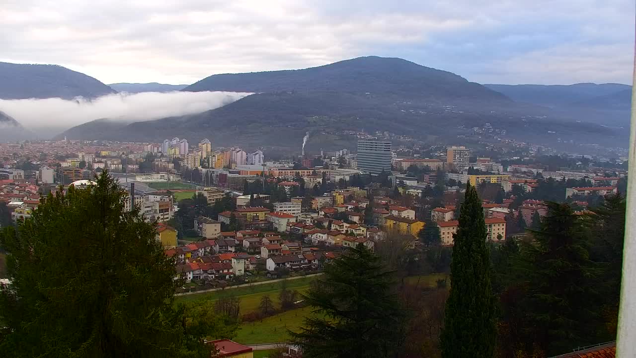 Nova Gorica i Gorica: Prekrasan Pogled iz Franjevačkog Samostana Kostanjevica