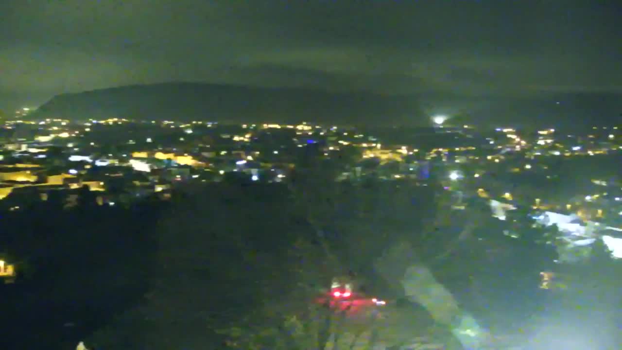 Nova Gorica e Gorizia: Panorama Mozzafiato dal Convento Francescano di Castagnevizza