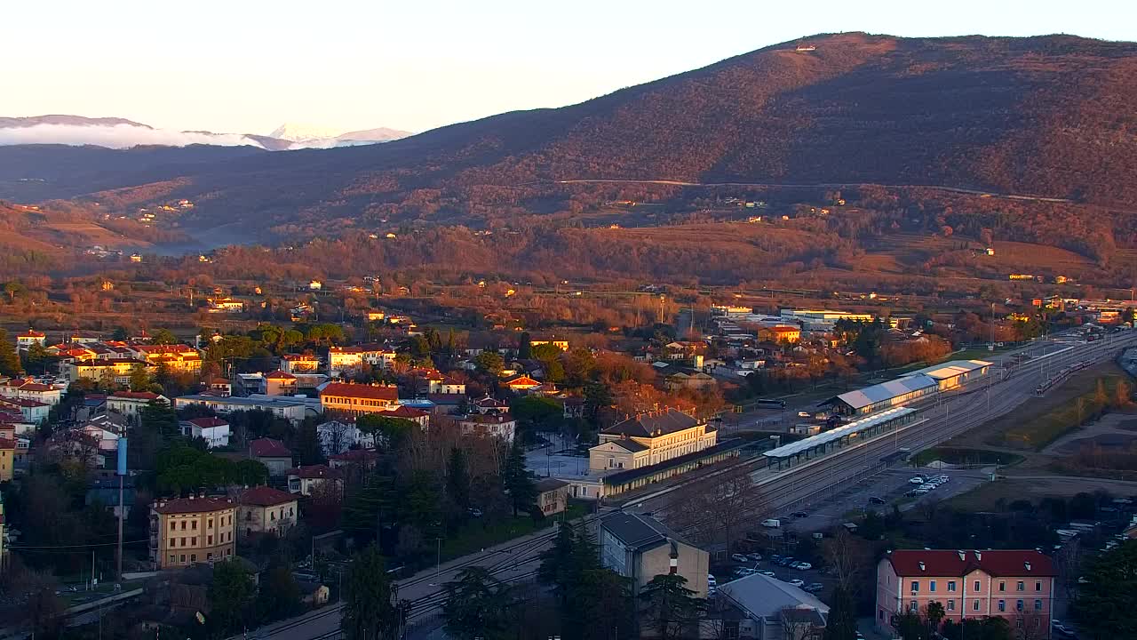 Nova Gorica und Görz: Atemberaubende Aussicht vom Franziskanerkloster Kostanjevica