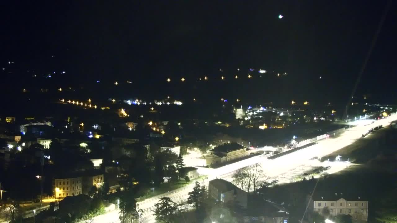 Nova Gorica y Gorizia: Impresionantes Vistas desde el Monasterio Franciscano de Kostanjevica