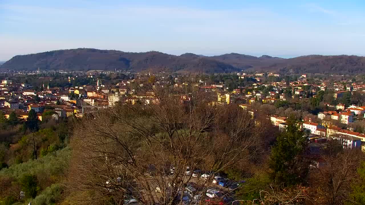 Nova Gorica e Gorizia: Panorama Mozzafiato dal Convento Francescano di Castagnevizza