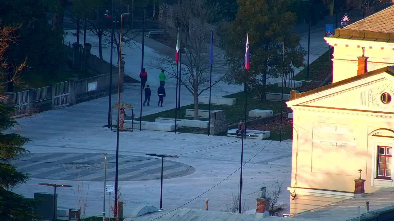 Nova Gorica et Gorizia : Vue Imprenable depuis le Monastère Franciscain de Kostanjevica