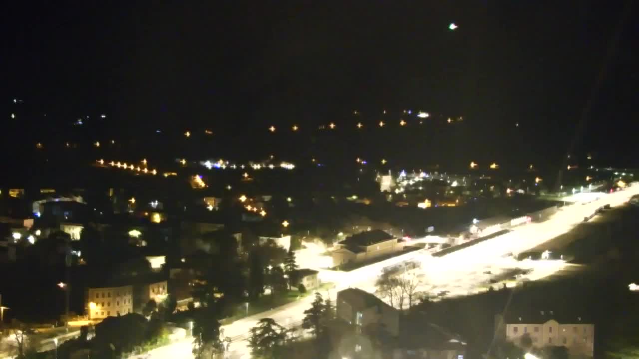 Nova Gorica y Gorizia: Impresionantes Vistas desde el Monasterio Franciscano de Kostanjevica