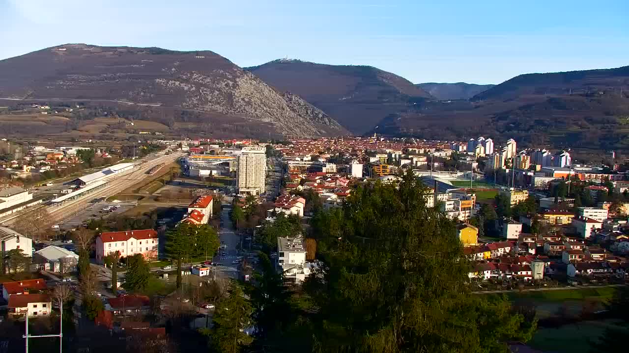 Nova Gorica in Gorica: Čudovit Razgled iz Frančiškanskega Samostana Kostanjevica