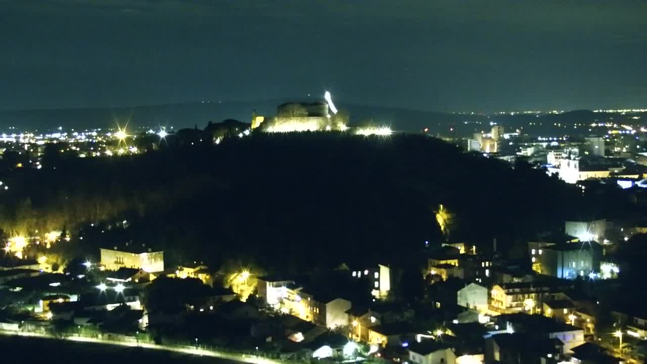 Nova Gorica e Gorizia: Panorama Mozzafiato dal Convento Francescano di Castagnevizza