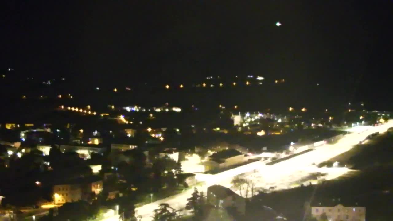 Nova Gorica y Gorizia: Impresionantes Vistas desde el Monasterio Franciscano de Kostanjevica