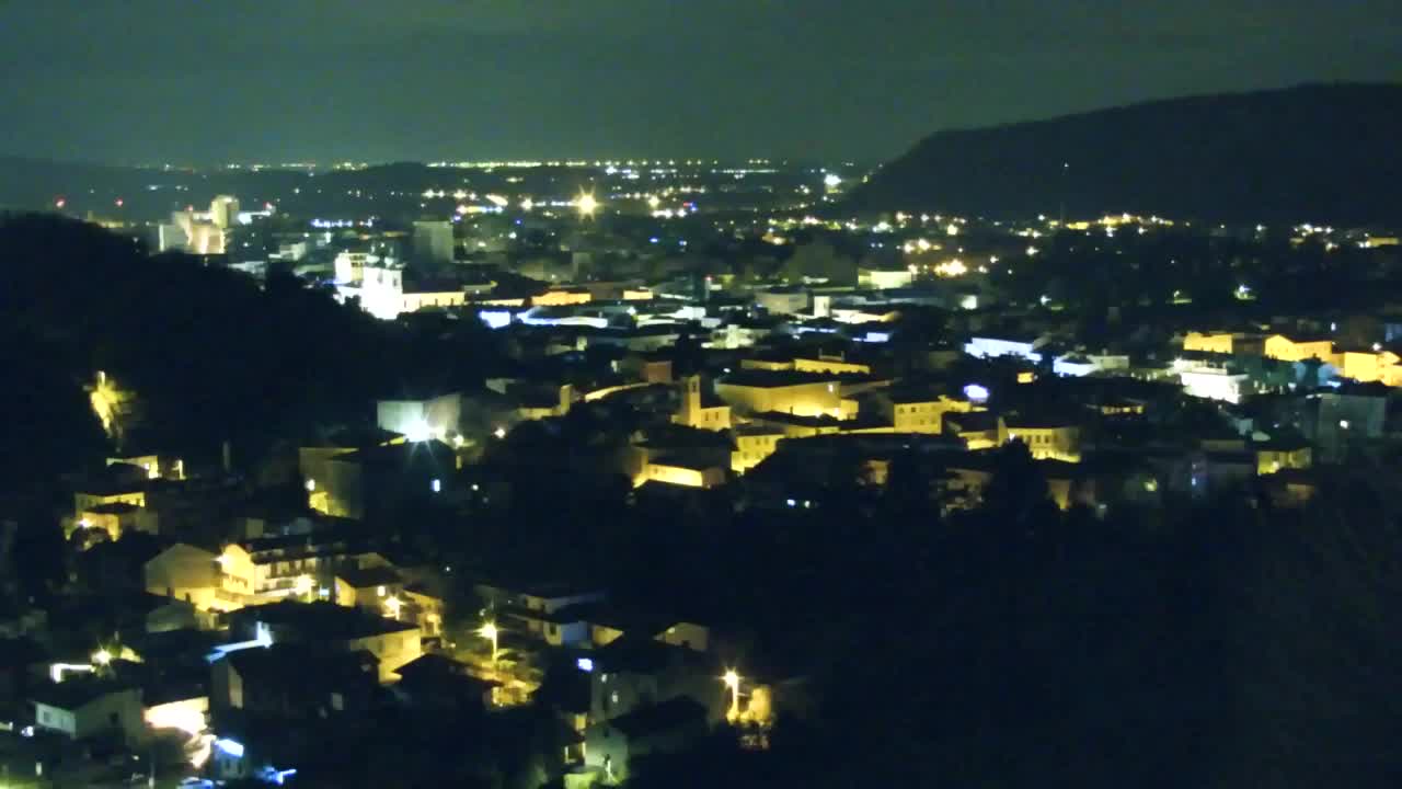 Nova Gorica e Gorizia: Panorama Mozzafiato dal Convento Francescano di Castagnevizza