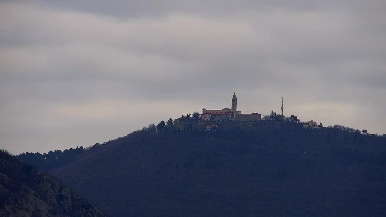 Nova Gorica und Görz: Atemberaubende Aussicht vom Franziskanerkloster Kostanjevica