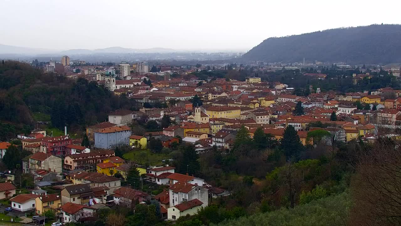 Nova Gorica et Gorizia : Vue Imprenable depuis le Monastère Franciscain de Kostanjevica