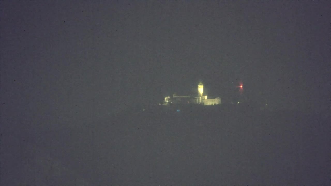 Nova Gorica i Gorica: Prekrasan Pogled iz Franjevačkog Samostana Kostanjevica