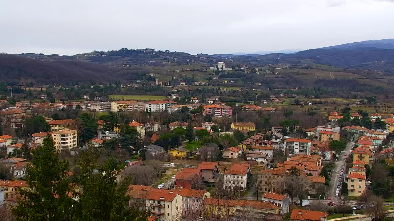 Nova Gorica und Görz: Atemberaubende Aussicht vom Franziskanerkloster Kostanjevica