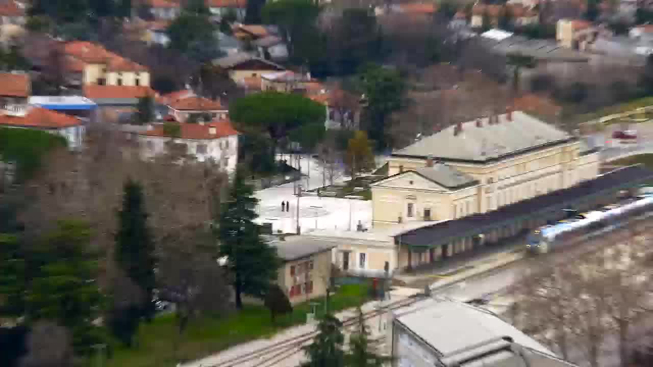 Nova Gorica i Gorica: Prekrasan Pogled iz Franjevačkog Samostana Kostanjevica