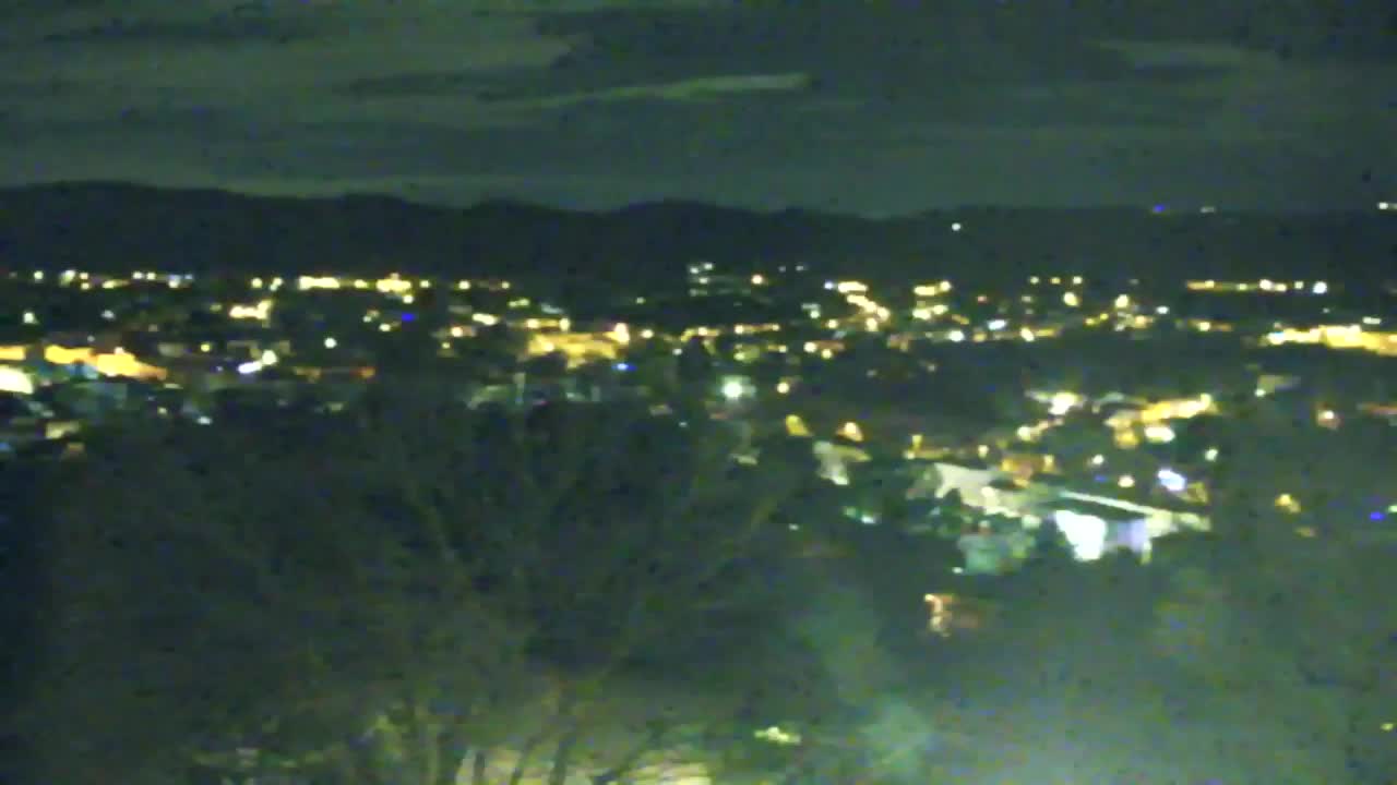 Nova Gorica e Gorizia: Panorama Mozzafiato dal Convento Francescano di Castagnevizza