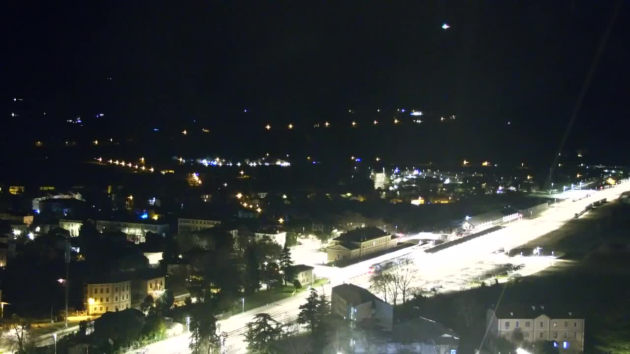 Nova Gorica e Gorizia: Panorama Mozzafiato dal Convento Francescano di Castagnevizza