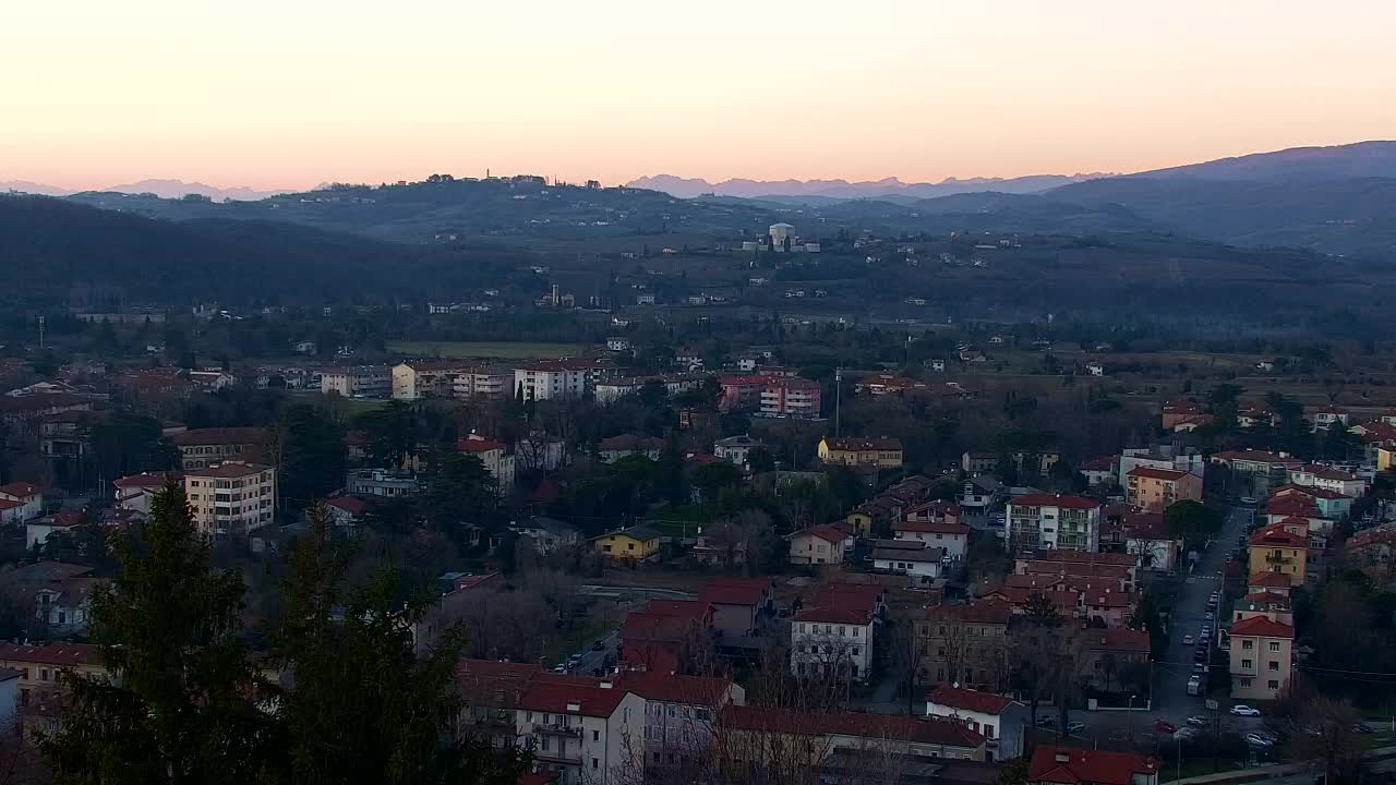 Nova Gorica und Görz: Atemberaubende Aussicht vom Franziskanerkloster Kostanjevica