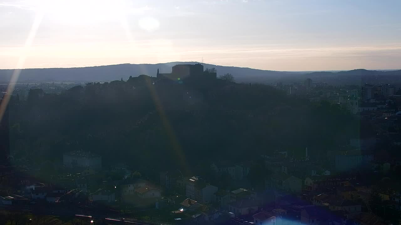 Nova Gorica in Gorica: Čudovit Razgled iz Frančiškanskega Samostana Kostanjevica