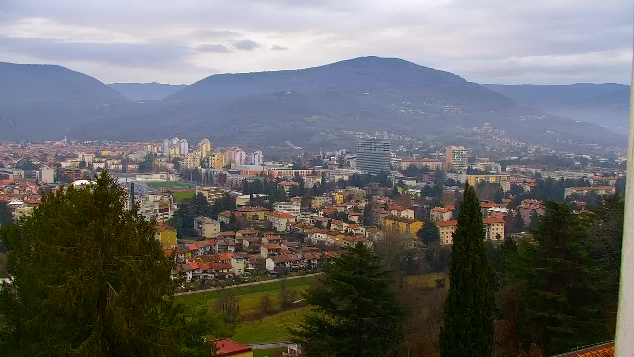 Nova Gorica y Gorizia: Impresionantes Vistas desde el Monasterio Franciscano de Kostanjevica