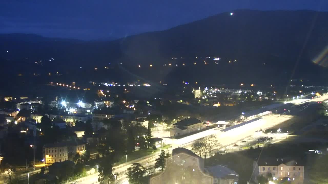 Nova Gorica e Gorizia: Panorama Mozzafiato dal Convento Francescano di Castagnevizza