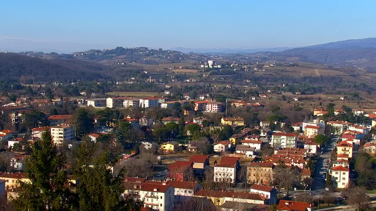 Nova Gorica e Gorizia: Panorama Mozzafiato dal Convento Francescano di Castagnevizza