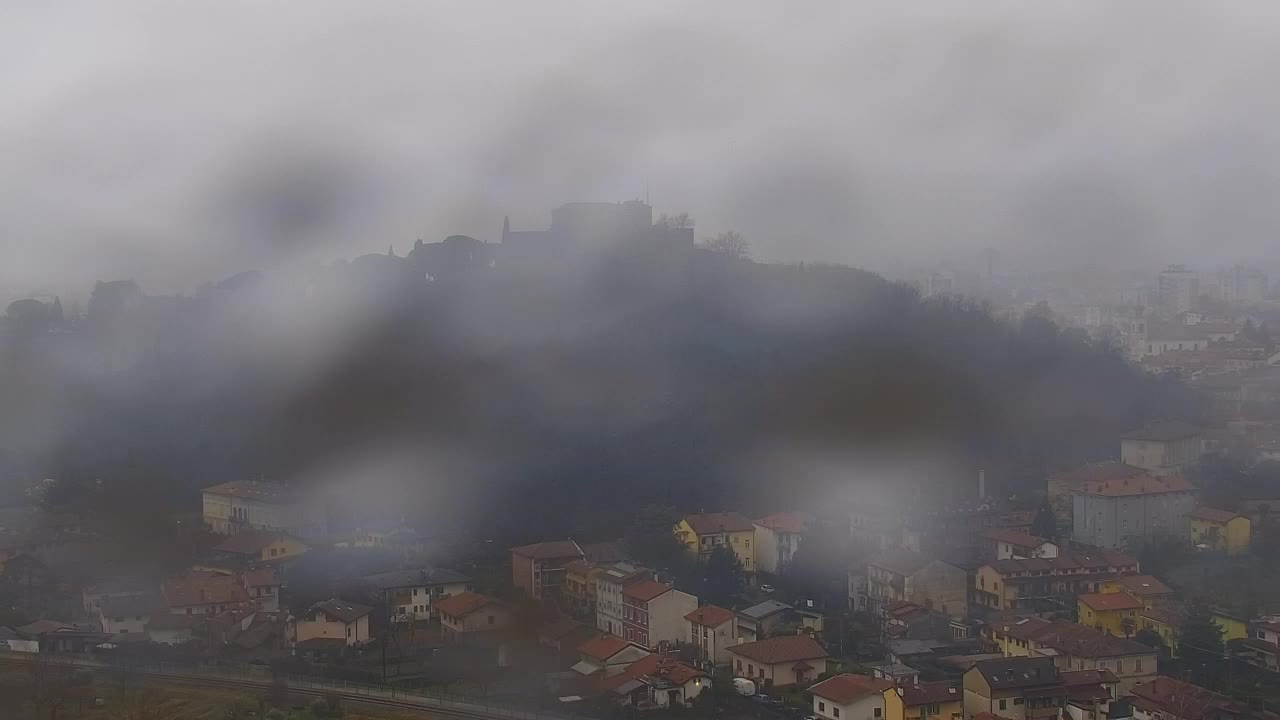 Nova Gorica e Gorizia: Panorama Mozzafiato dal Convento Francescano di Castagnevizza