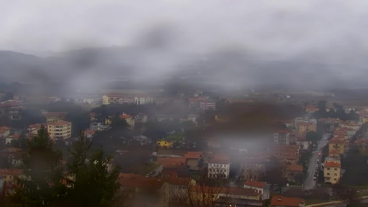 Nova Gorica i Gorica: Prekrasan Pogled iz Franjevačkog Samostana Kostanjevica