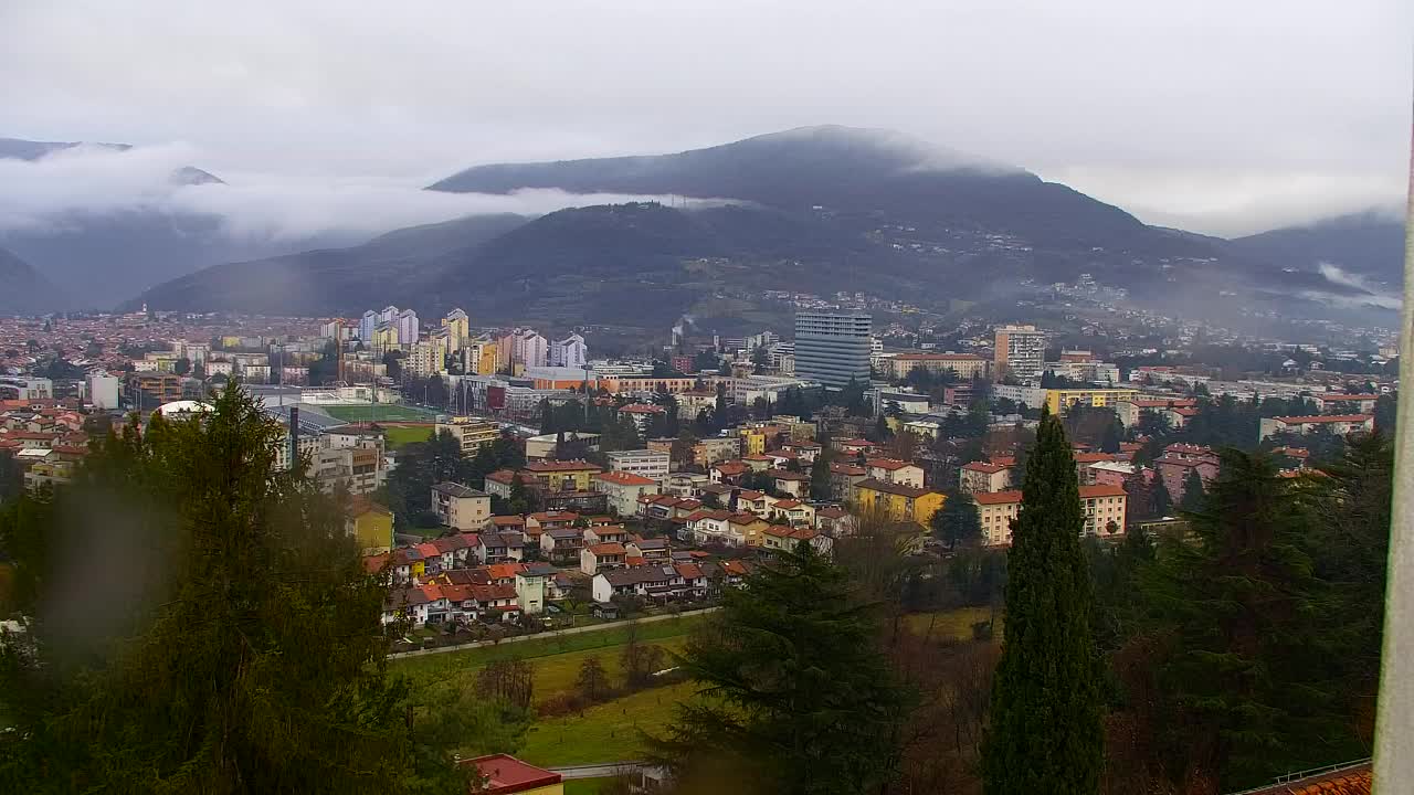 Nova Gorica y Gorizia: Impresionantes Vistas desde el Monasterio Franciscano de Kostanjevica