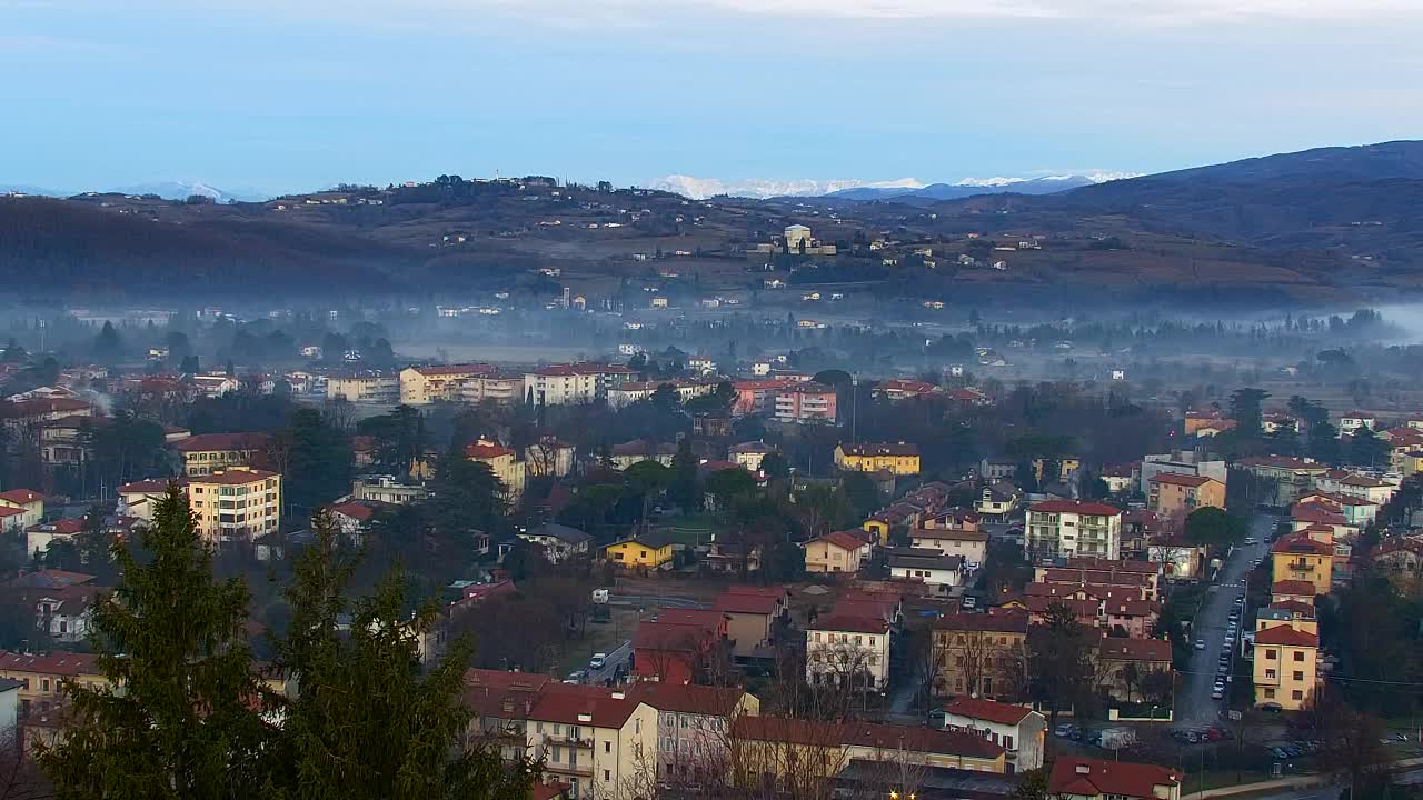 Nova Gorica und Görz: Atemberaubende Aussicht vom Franziskanerkloster Kostanjevica
