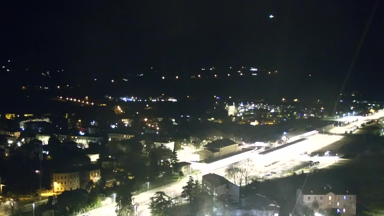 Nova Gorica e Gorizia: Panorama Mozzafiato dal Convento Francescano di Castagnevizza