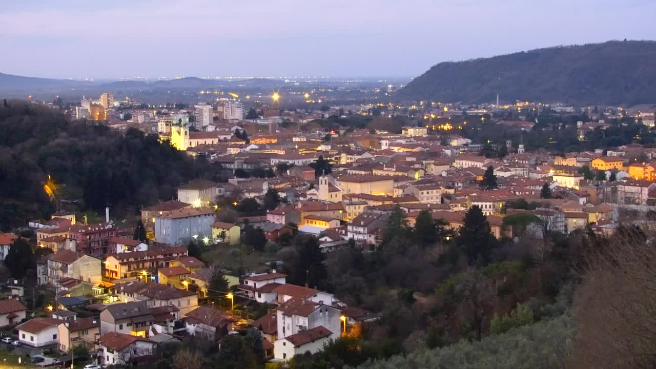 Nova Gorica et Gorizia : Vue Imprenable depuis le Monastère Franciscain de Kostanjevica