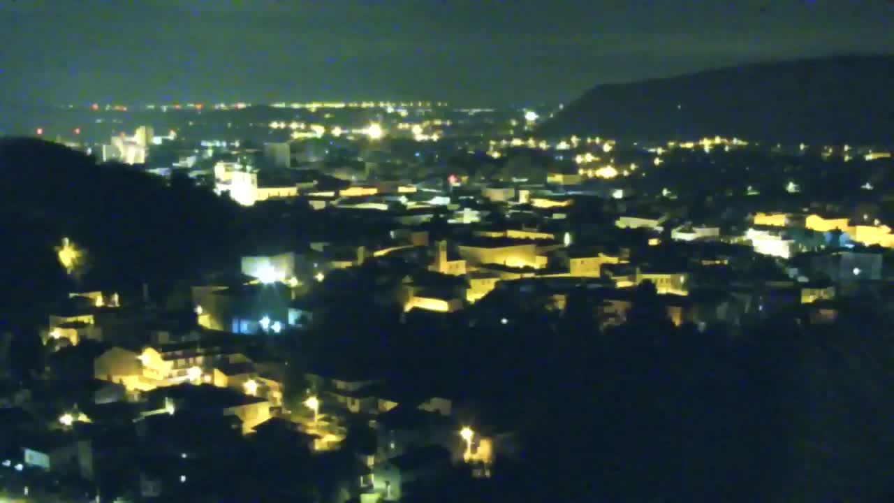 Nova Gorica i Gorica: Prekrasan Pogled iz Franjevačkog Samostana Kostanjevica