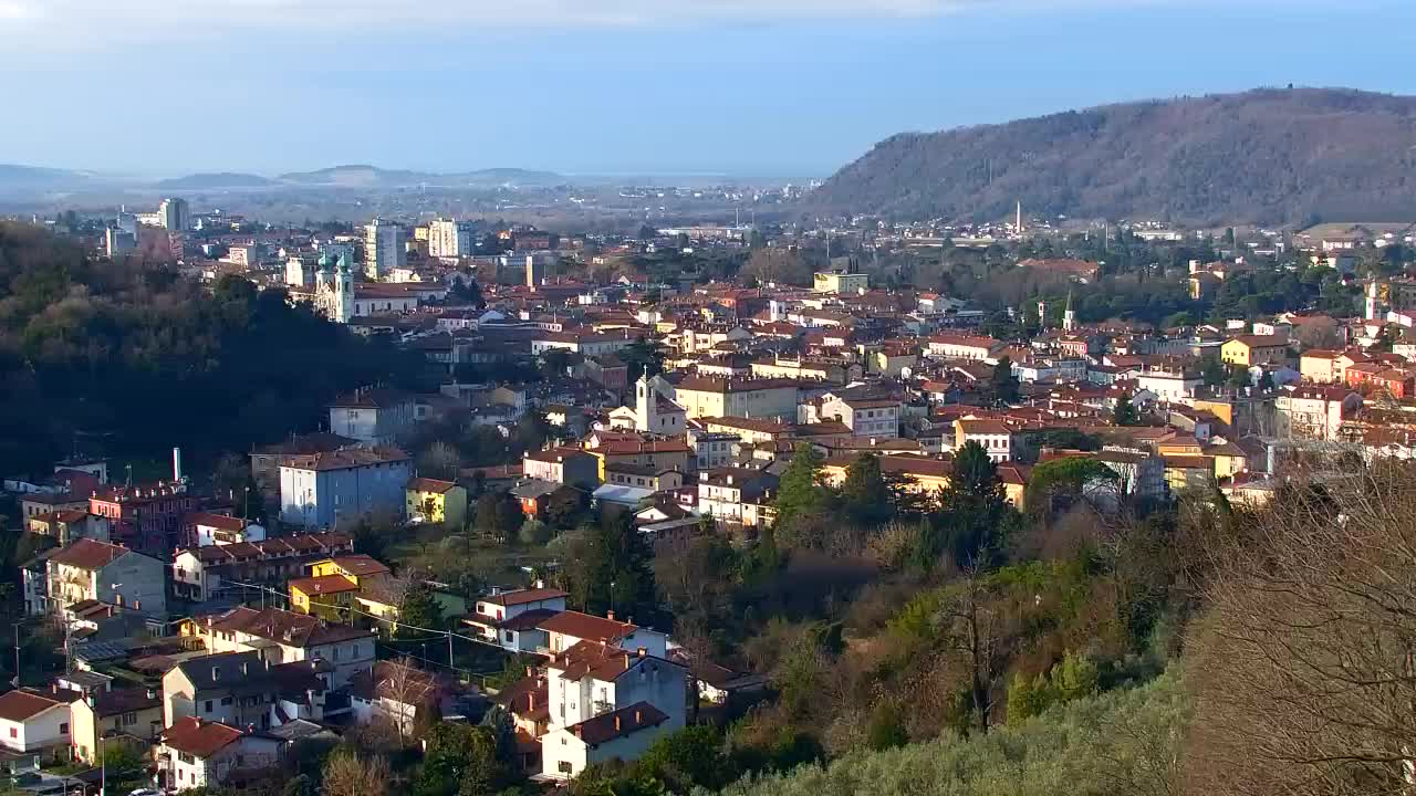 Nova Gorica i Gorica: Prekrasan Pogled iz Franjevačkog Samostana Kostanjevica