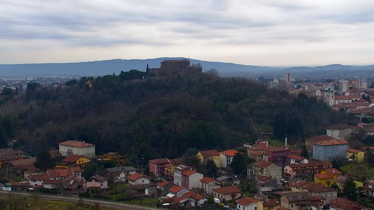 Nova Gorica i Gorica: Prekrasan Pogled iz Franjevačkog Samostana Kostanjevica