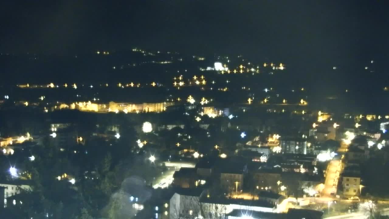 Nova Gorica e Gorizia: Panorama Mozzafiato dal Convento Francescano di Castagnevizza